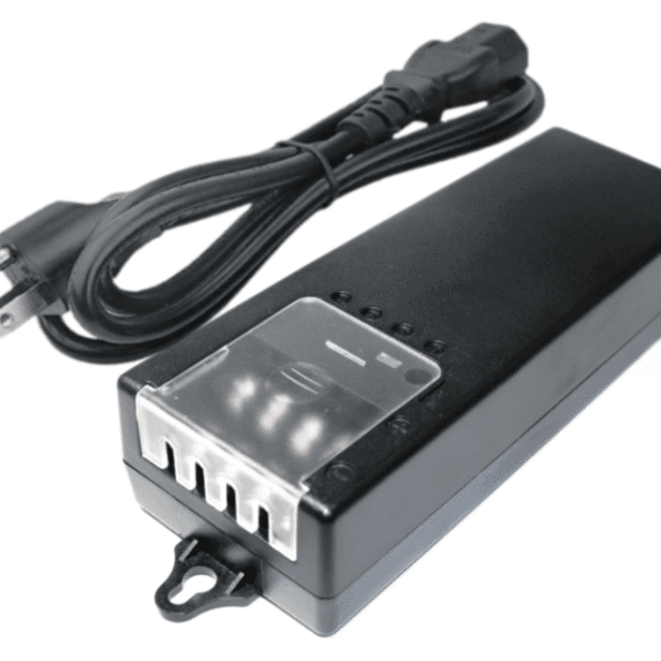 Saxxon Psu1250D4D - Fuente De Poder De Poder De 4 Canales 12 Vcc 5 Amperes/ 1.25 Amper Por Canal/ Color Negro/ Entrada 100 V Ca - 240 V Ca/ Con Protección De Descargas/